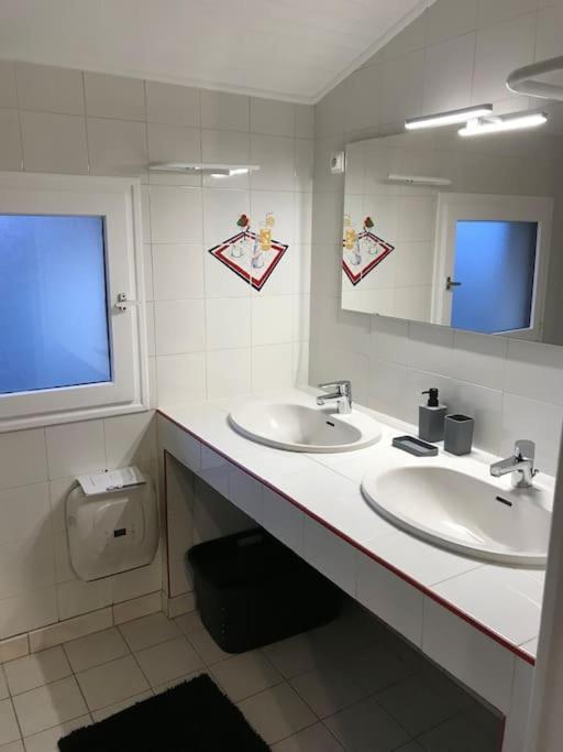 Maison 3 Chambres - Chez Florence Yzeure 외부 사진